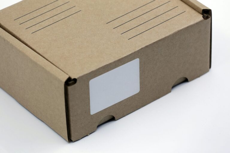 How to Cut Shipping Costs with Courier Services?